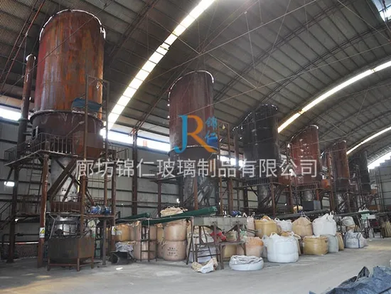 Светоотражающие стеклянные бусины для дорожной разметки из Китая.